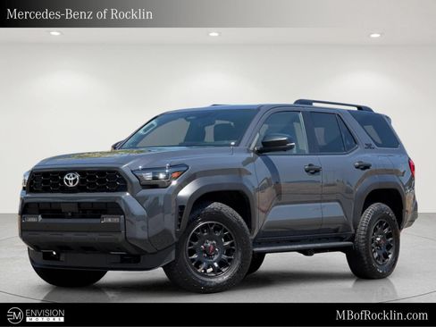 Used 2025 Toyota 4Runner TRD Off-Road Premium AWD/4WD image 1
