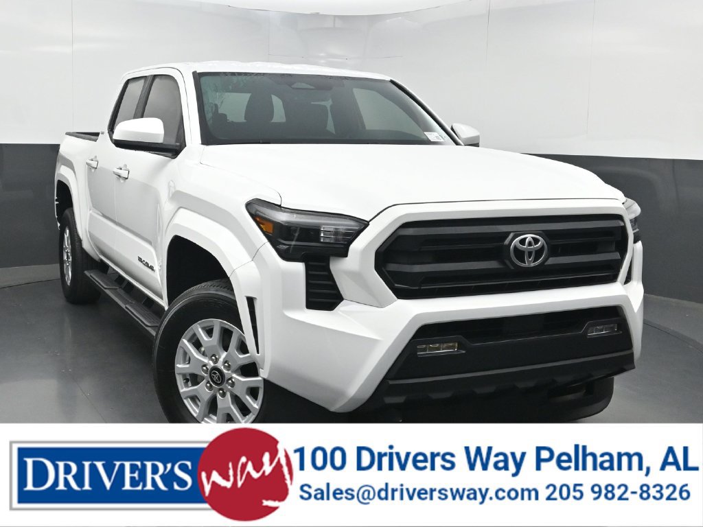 Used 2024 Toyota Tacoma SR5 AWD/4WD image 1