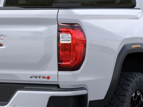 New 2026 GMC Canyon AT4 image 12