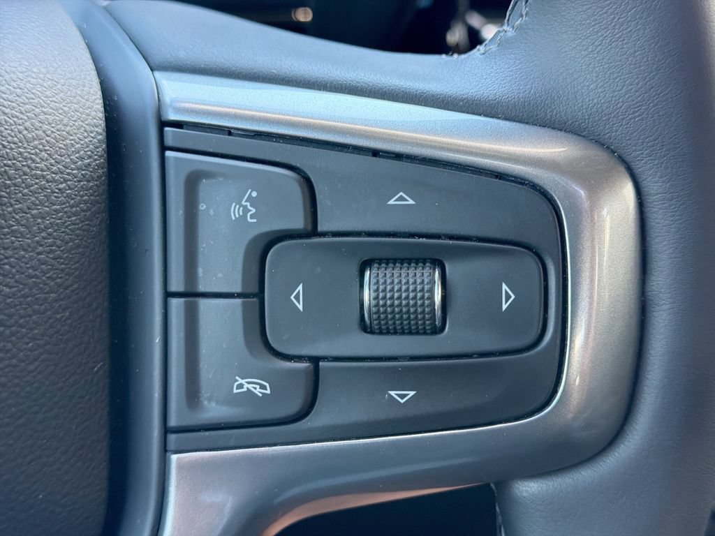 Used 2023 Chevrolet Silverado 1500 RST AWD/4WD image 27