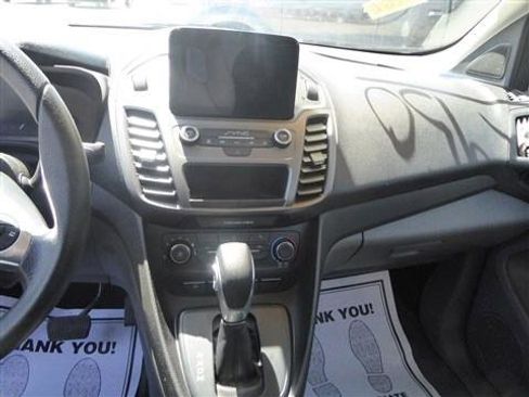 Used 2019 Ford Transit Connect XLT FWD image 16