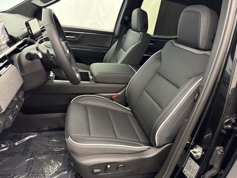 New 2026 GMC Sierra EV Elevation image 19