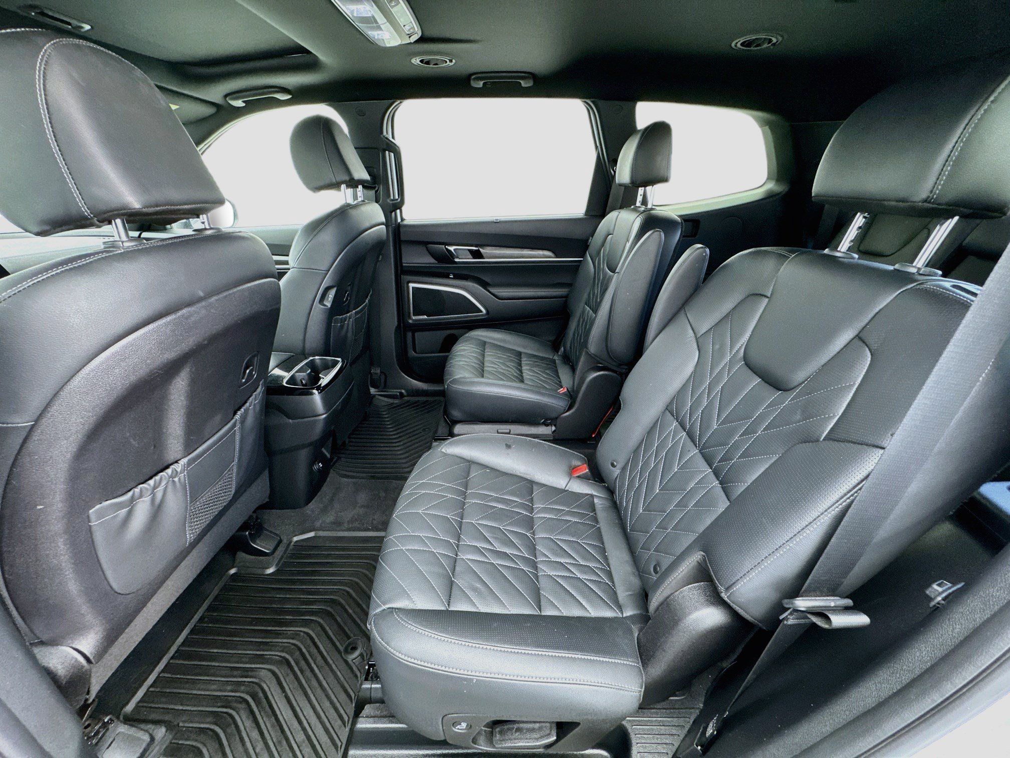 Used 2023 Kia Telluride EX X-Line AWD/4WD image 16