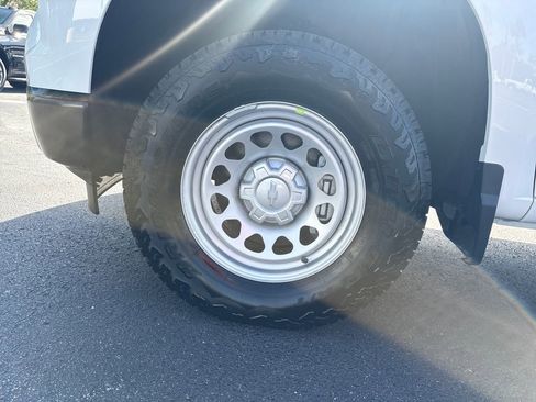 New 2026 Chevrolet Silverado 1500 W/T image 15