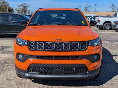 New 2026 Jeep Compass Latitude image 9