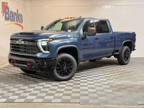 New 2026 Chevrolet Silverado 2500 LTZ w/ LTZ Plus Package AWD/4WD image 2