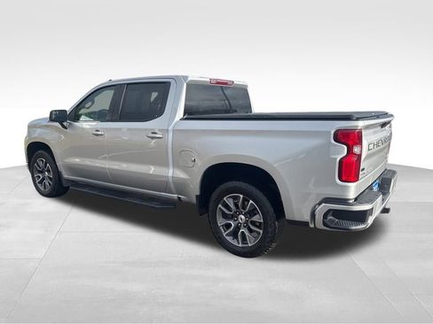 Used 2022 Chevrolet Silverado 1500 RST image 4