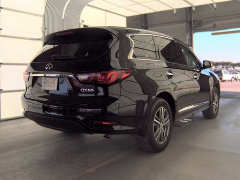 Used 2020 INFINITI QX60 Pure AWD/4WD image 3