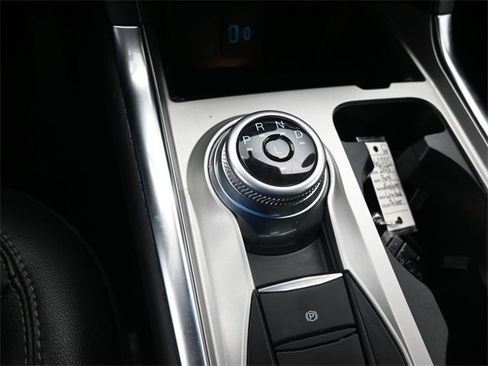 Used 2023 Ford Explorer Limited image 25