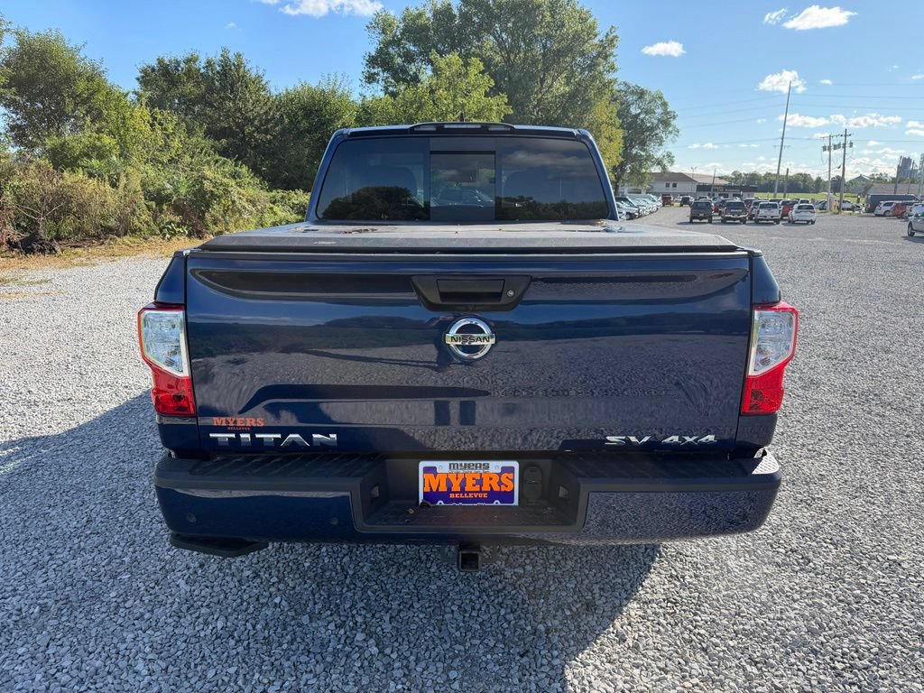 Used 2022 Nissan Titan SV w/ Accessory Utility Package AWD/4WD image 26