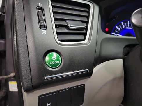 Used 2015 Honda Civic LX image 18