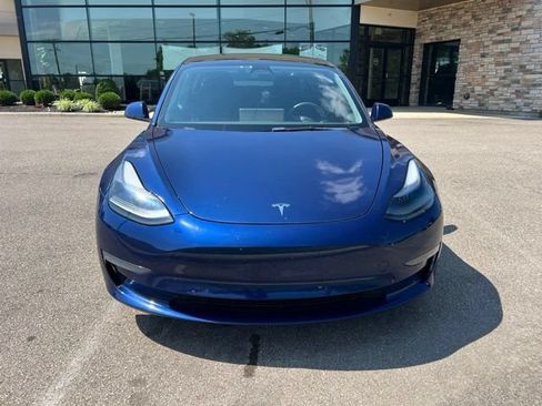 Used 2022 Tesla Model 3 Long Range AWD/4WD image 7