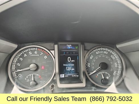 Used 2023 Toyota Tacoma TRD Off-Road AWD/4WD image 16