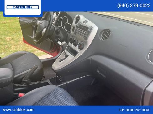 Used 2010 Pontiac Vibe GT image 24