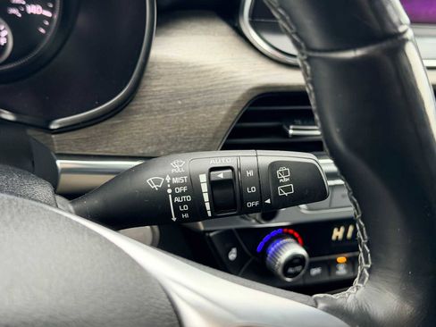 Used 2022 Kia Telluride SX image 25