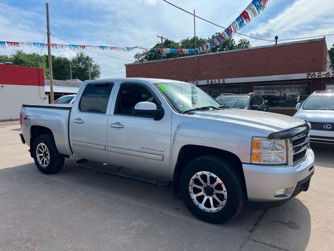 Used 2011 Chevrolet Silverado 1500 LTZ w/ LTZ Plus Package AWD/4WD image 5
