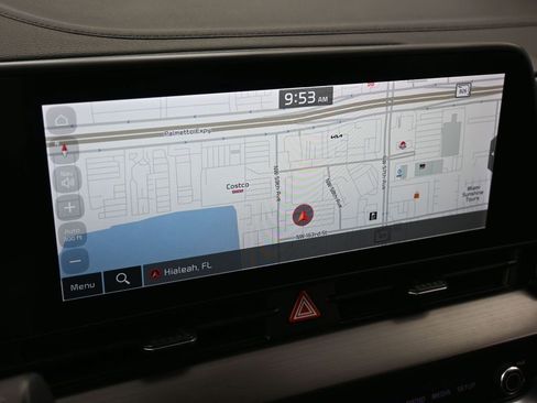 Used 2023 Kia Sportage EX image 21