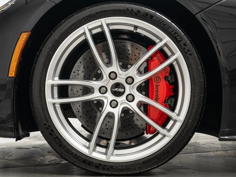 Used 2020 Ford GT image 10