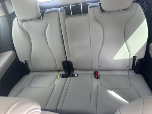 New 2026 Kia Carnival SX FWD image 13
