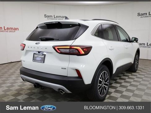 New 2025 Ford Escape SE w/ PHEV Premium Package image 23