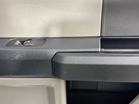 Used 2022 Ford F250 XL w/ STX Appearance Package image 28