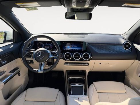 Certified 2026 Mercedes-Benz GLA 250 4MATIC image 16