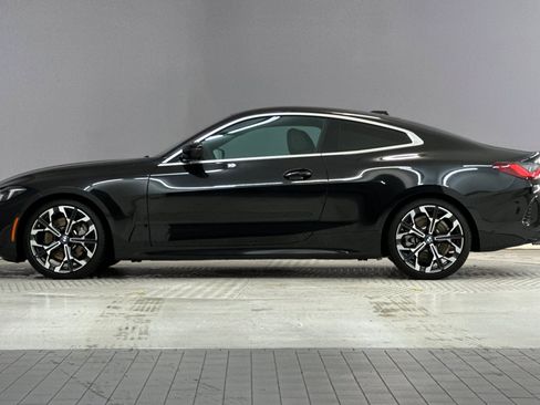 Certified 2025 BMW 430i Coupe w/ Premium Package image 2