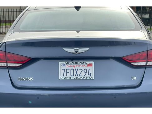 Used 2015 Hyundai Genesis 3.8 w/ Option Group 03 image 15