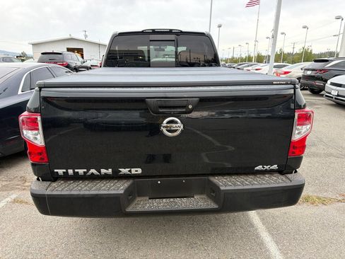 Used 2019 Nissan Titan S AWD/4WD image 7