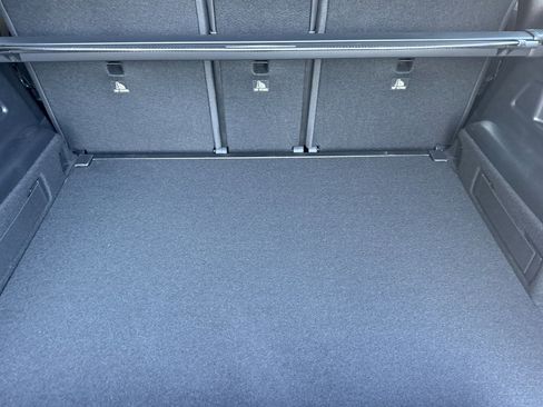 New 2025 Mercedes-Benz GLB 250 250 image 27