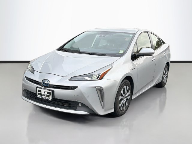 Used 2020 Toyota Prius XLE w/ Advanced Technology Package AWD/4WD image 3