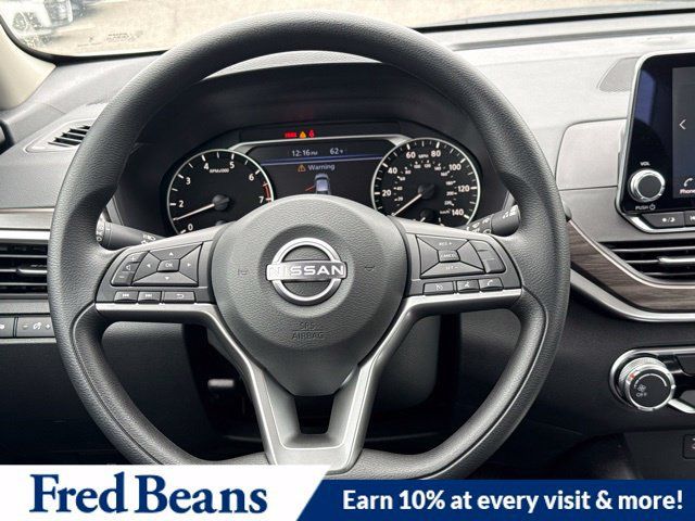 New 2026 Nissan Altima 2.5 SV FWD image 18
