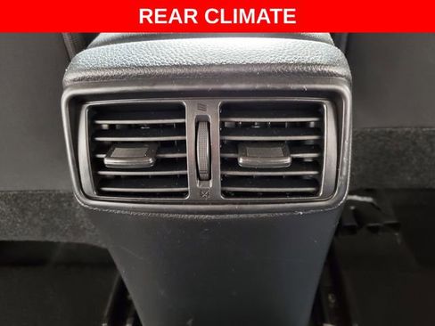 Used 2021 Nissan Rogue Sport S image 24