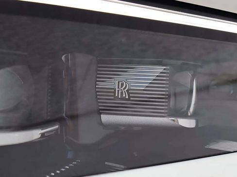Certified 2026 Rolls-Royce Cullinan AWD/4WD image 13