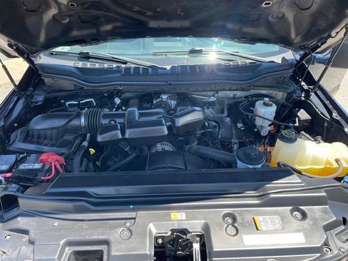 Used 2019 Ford F250 XLT w/ Snow Plow Prep Package AWD/4WD image 23