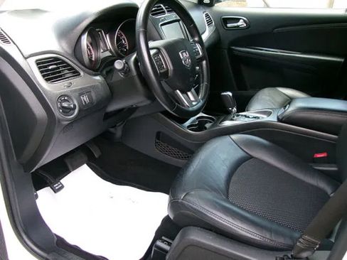 Used 2020 Dodge Journey Crossroad w/ Popular Equipment Group FWD image 14