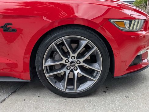 Used 2017 Ford Mustang GT Premium RWD image 12