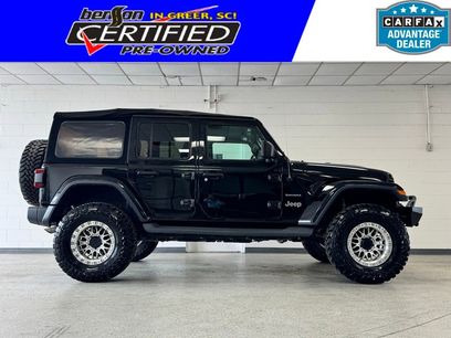 Used 2018 Jeep Wrangler Unlimited Sahara w/ Cold Weather Group