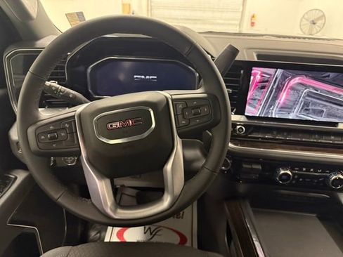 New 2026 GMC Sierra 3500 SLE w/ SLE Convenience Package image 18