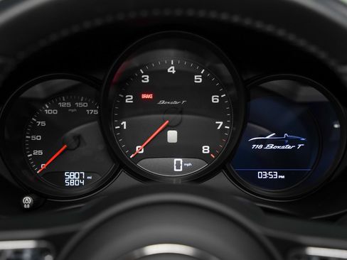 Used 2022 Porsche 718 Boxster RWD image 46