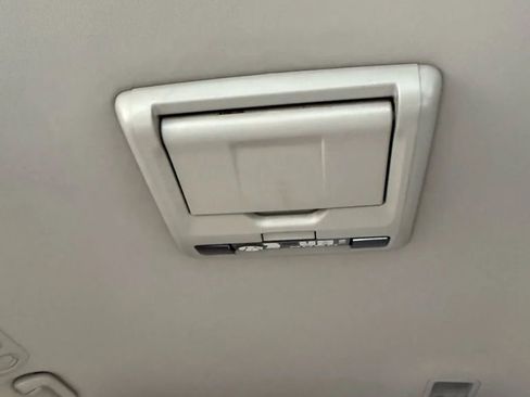 Used 2016 Honda Odyssey SE image 20