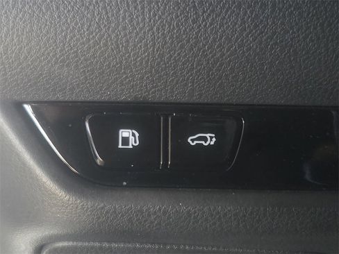 Certified 2025 Lexus NX 250 FWD w/ Accessory Package (Z1) image 20