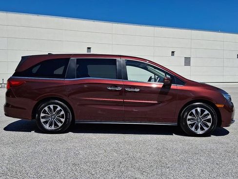 Used 2021 Honda Odyssey EX-L image 10