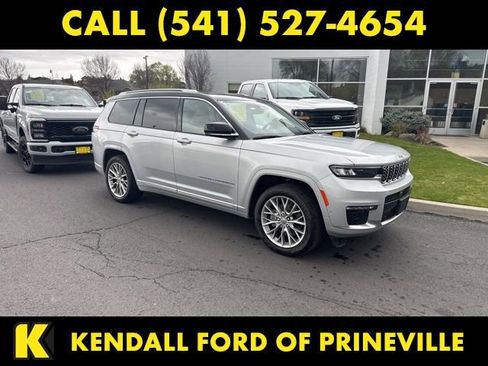 Used 2022 Jeep Grand Cherokee L Summit w/ Luxury Tech Group V AWD/4WD image 1
