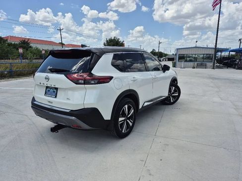 Used 2023 Nissan Rogue SL FWD image 6