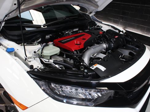 Used 2020 Honda Civic Type R image 32