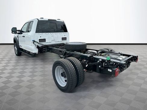 New 2026 Ford F550 4x4 Supercab Super Duty image 4
