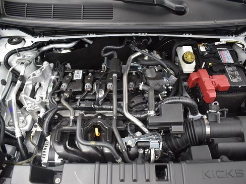 New 2026 Nissan Kicks SR w/ Cold Weather Package image 34