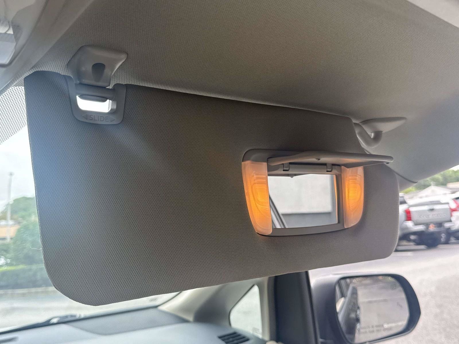 Used 2019 Toyota Sienna XLE w/ XLE Navigation Package FWD image 31