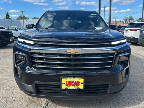 New 2026 Chevrolet Traverse LT w/ LPO, Floor Liner Package AWD/4WD image 3